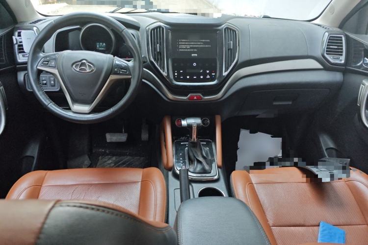 Used CHANGAN OSHAN CX70 2017 CX70T 1.5T Automatic Zunqing Edition Center Console