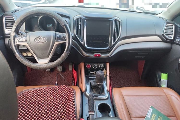 Used CHANGAN OSHAN CX70 2017 CX70T 1.5T Manual High-Performance Edition Center Console