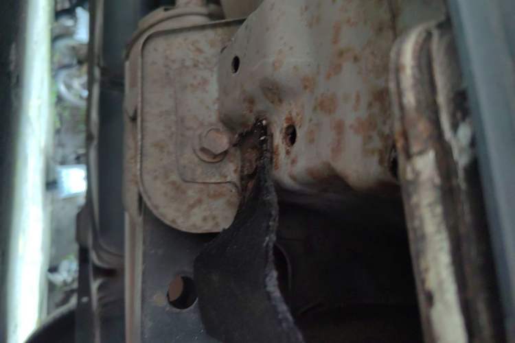 Used CHANGAN OSHAN CX70 2017 1.6L Manual Smart Model Chassis Rear Left