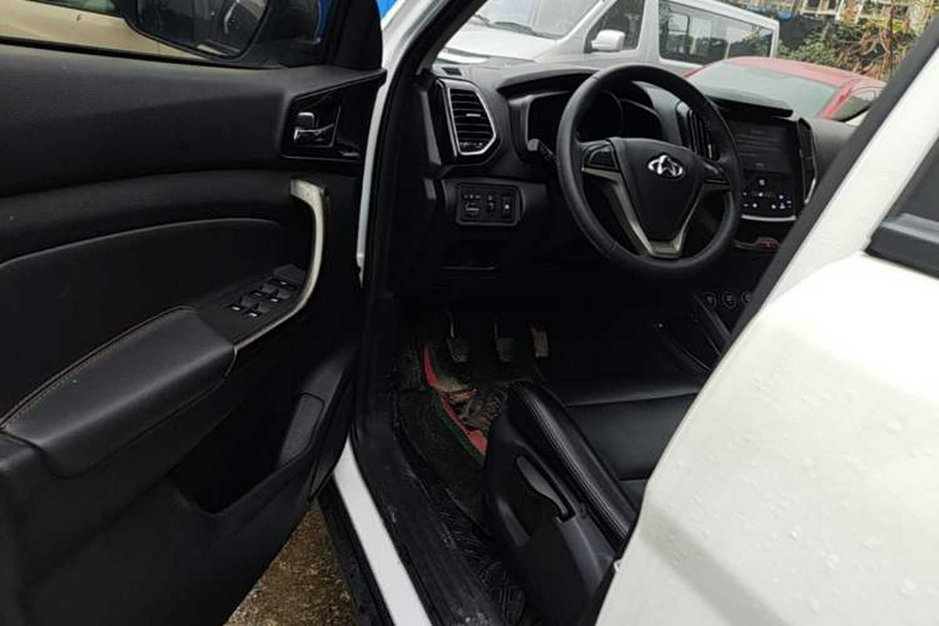 Used CHANGAN OSHAN CX70 2017 Facelifted CX70T 1.5T Manual High-Performance Edition Driver Seat