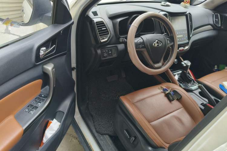Used CHANGAN OSHAN CX70 2017 CX70T 1.5T Automatic Zunqing Edition Driver Seat