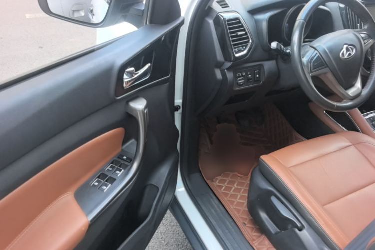 Used CHANGAN OSHAN CX70 2017 CX70T 1.5T Manual High-Performance Edition Driver Seat