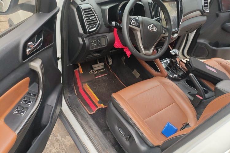 Used CHANGAN OSHAN CX70 2017 Facelifted CX70T 1.5T Automatic Zunqing Edition Driver Seat