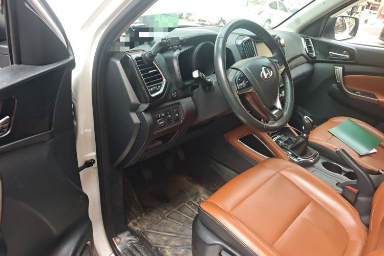 Used CHANGAN OSHAN CX70 2017 CX70T 1.5T Manual High-Performance Edition Driver Seat