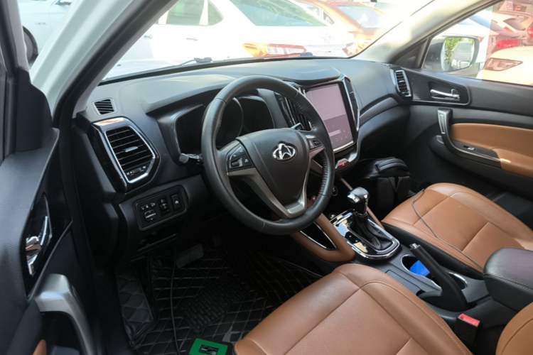 Used CHANGAN OSHAN CX70 2017 CX70T 1.5T Automatic Zunqing Edition Driver Seat