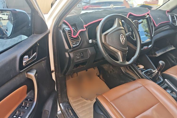Used CHANGAN OSHAN CX70 2017 1.6L Manual Elite Model Driver Seat