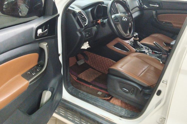 Used CHANGAN OSHAN CX70 2017 Facelifted CX70T 1.5T Automatic Zunqing Edition Driver Seat