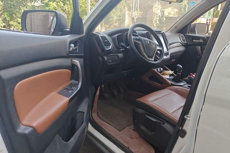 Used CHANGAN OSHAN CX70 2017 CX70T 1.5T Manual High-Performance Edition Driver Seat