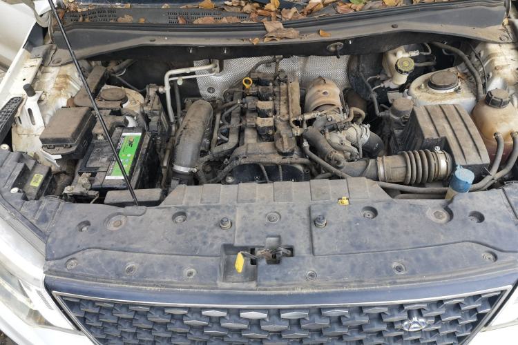 Used CHANGAN OSHAN CX70 2017 Facelifted CX70T 1.5T Manual High-Performance Edition Engine Bay