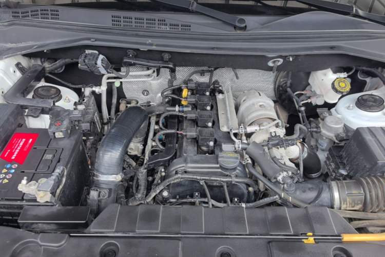 Used CHANGAN OSHAN CX70 2017 CX70T 1.5T Automatic Luxury Edition Engine Bay