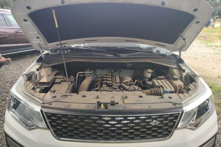 Used CHANGAN OSHAN CX70 2017 Facelifted CX70T 1.5T Manual High-Performance Edition Engine Bay