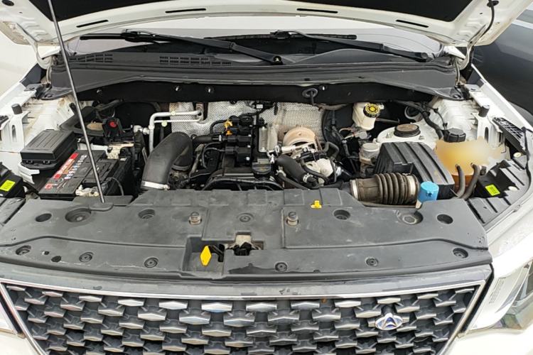 Used CHANGAN OSHAN CX70 2017 Facelifted CX70T 1.5T Manual High-Performance Edition Engine Bay