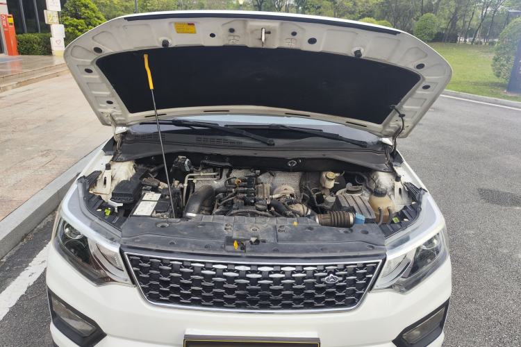 Used CHANGAN OSHAN CX70 2017 CX70T 1.5T Automatic Luxury Edition Engine Bay