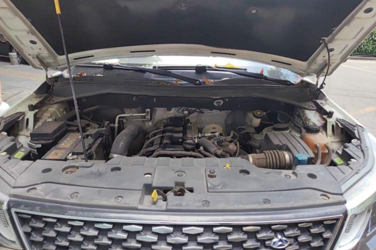 Used CHANGAN OSHAN CX70 2017 Facelifted CX70T 1.5T Manual High-Performance Edition Engine Bay