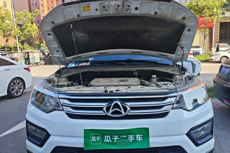 Used CHANGAN OSHAN CX70 2017 1.6L Manual Elite Model Engine Bay