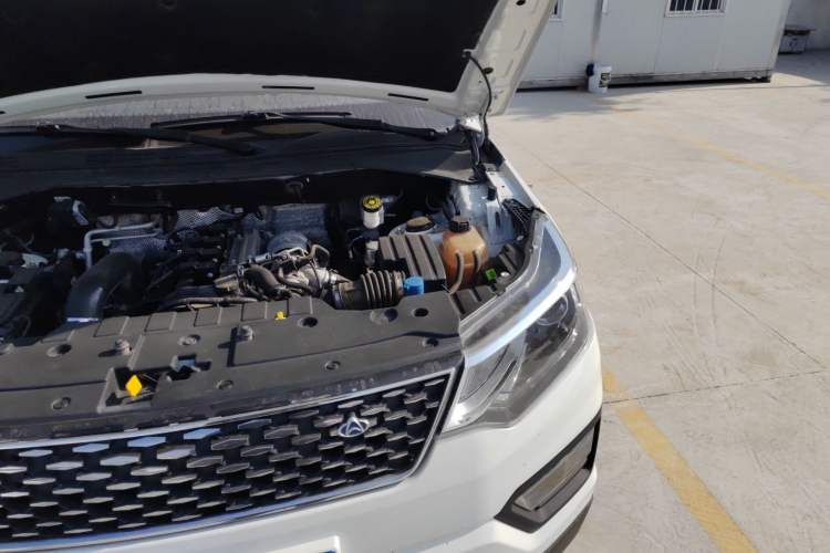 Used CHANGAN OSHAN CX70 2017 CX70T 1.5T Automatic Zunqing Edition Engine Bay Left