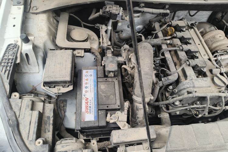 Used CHANGAN OSHAN CX70 2017 CX70T 1.5T Automatic Luxury Edition Engine Bay Right