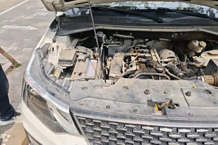 Used CHANGAN OSHAN CX70 2017 CX70T 1.5T Automatic Zunqing Edition Engine Bay Right