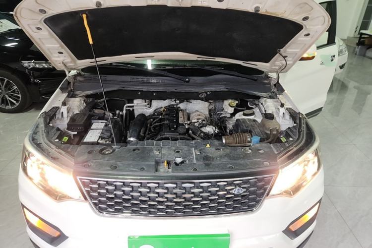 Used CHANGAN OSHAN CX70 2017 CX70T 1.5T Manual Zunqing Edition Engine Bay