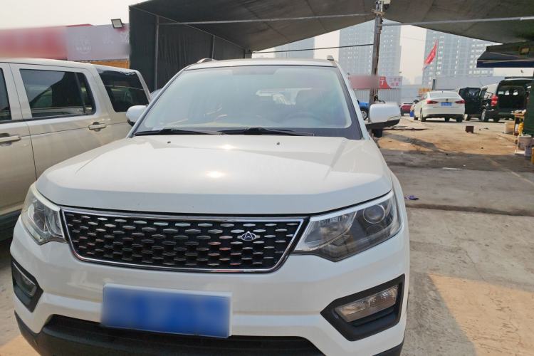 Used CHANGAN OSHAN CX70 2017 Facelifted CX70T 1.5T Manual High-Performance Edition Exterior 1