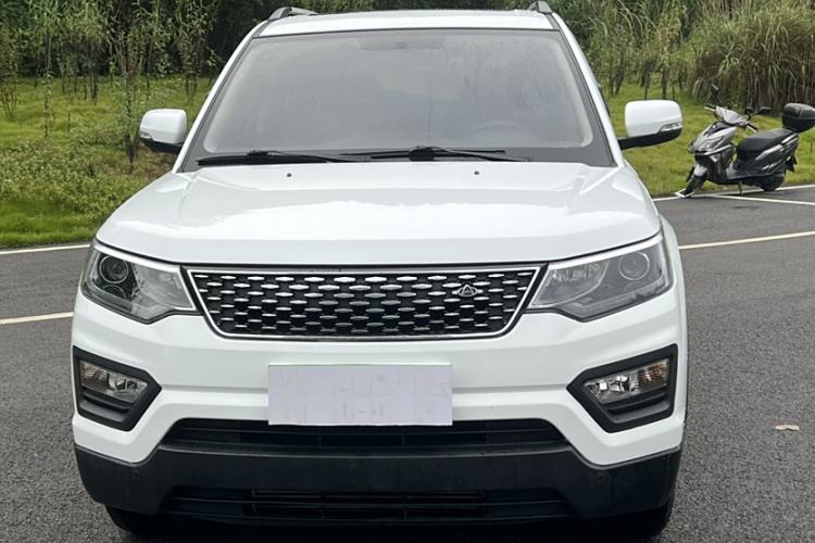 Used CHANGAN OSHAN CX70 2017 Facelifted CX70T 1.5T Manual High-Performance Edition Exterior 1