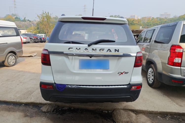 Used CHANGAN OSHAN CX70 2017 Facelifted CX70T 1.5T Manual High-Performance Edition Exterior 4