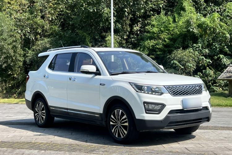 Used CHANGAN OSHAN CX70 2017 CX70T 1.5T Manual High-Performance Edition Exterior 4