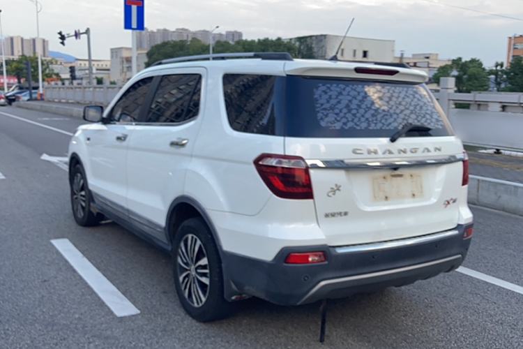 Used CHANGAN OSHAN CX70 2017 CX70T 1.5T Automatic Zunqing Edition Exterior 4