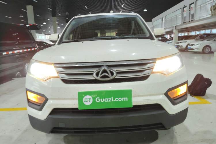 Used CHANGAN OSHAN CX70 2017 1.6L Manual Elite Model Front