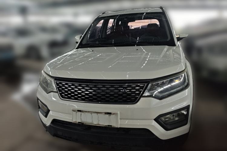Used CHANGAN OSHAN CX70 2017 CX70T 1.5T Manual High-Performance Edition Front