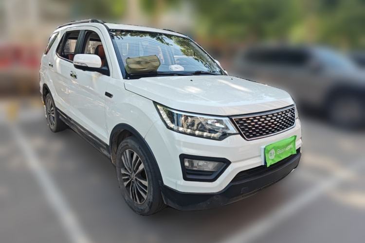 Used CHANGAN OSHAN CX70 2017 CX70T 1.5T Manual High-Performance Edition Front Right 45 Deg