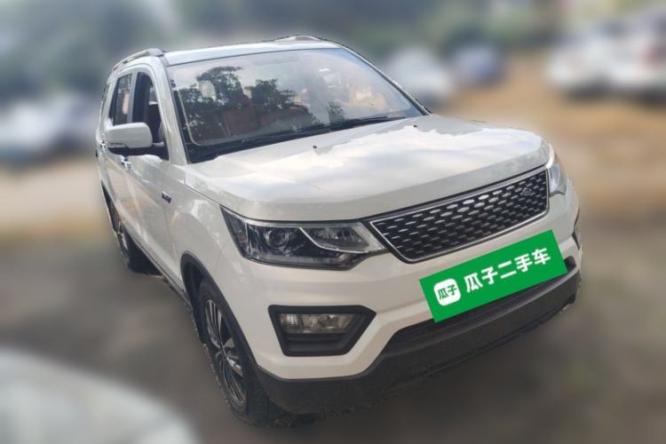 Used CHANGAN OSHAN CX70 2017 Facelifted CX70T 1.5T Manual High-Performance Edition Front Right 45 Deg