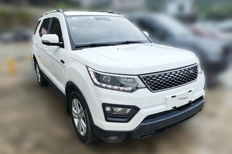 Used CHANGAN OSHAN CX70 2017 Facelifted CX70T 1.5T Manual High-Performance Edition Front Right 45 Deg
