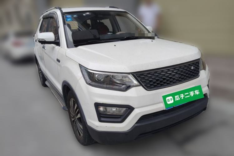Used CHANGAN OSHAN CX70 2017 CX70T 1.5T Automatic Zunqing Edition Front Right 45 Deg