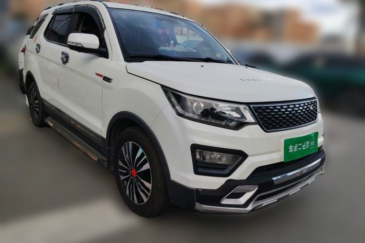 Used CHANGAN OSHAN CX70 2017 CX70T 1.5T Manual Zunqing Edition Front Right 45 Deg