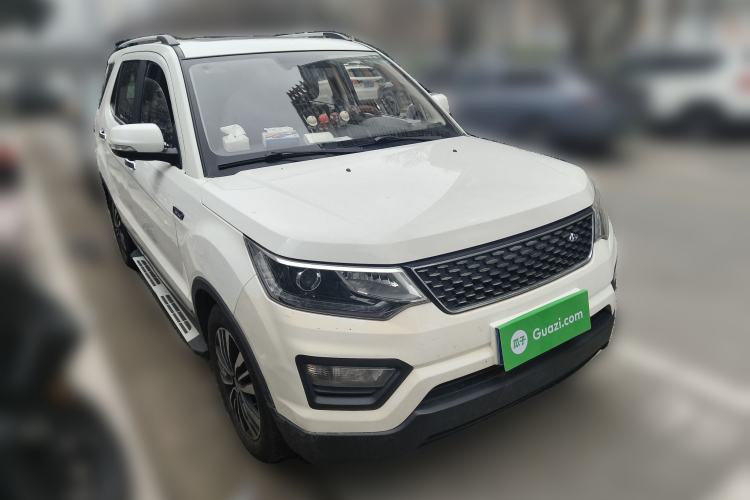 Used CHANGAN OSHAN CX70 2017 CX70T 1.5T Automatic Luxury Edition Front Right 45 Deg
