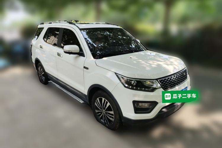 Used CHANGAN OSHAN CX70 2017 CX70T 1.5T Automatic Zunqing Edition Front Right 45 Deg