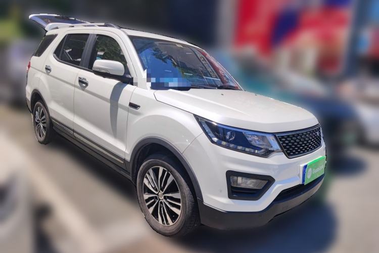 Used CHANGAN OSHAN CX70 2017 Facelifted CX70T 1.5T Manual High-Performance Edition Front Right 45 Deg