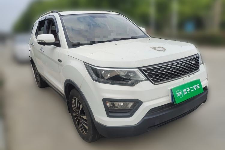 Used CHANGAN OSHAN CX70 2017 CX70T 1.5T Manual Zunqing Edition Front Right 45 Deg