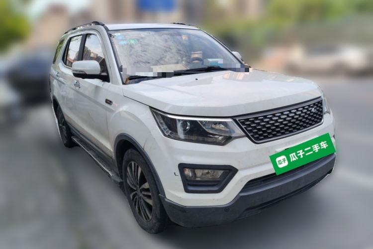 Used CHANGAN OSHAN CX70 2017 CX70T 1.5T Manual Zunqing Edition Front Right 45 Deg