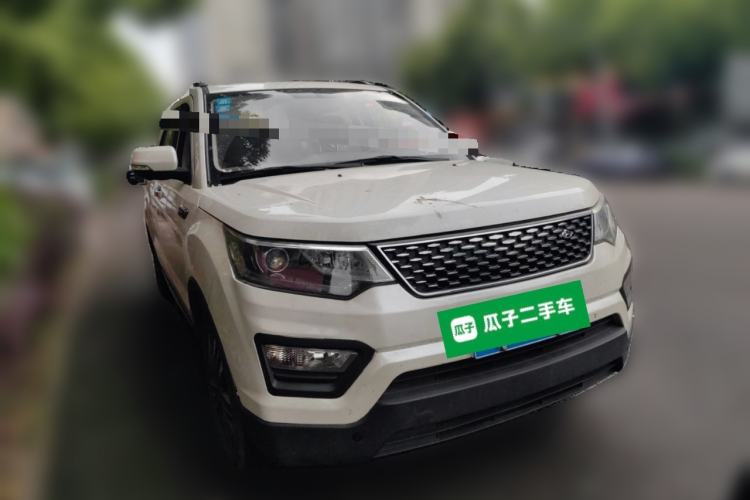 Used CHANGAN OSHAN CX70 2017 CX70T 1.5T Manual High-Performance Edition Front Right 45 Deg