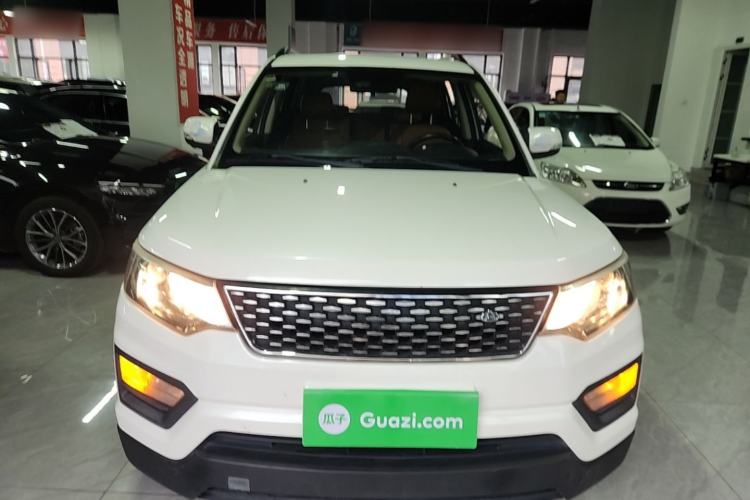 Used CHANGAN OSHAN CX70 2017 CX70T 1.5T Manual Zunqing Edition Front