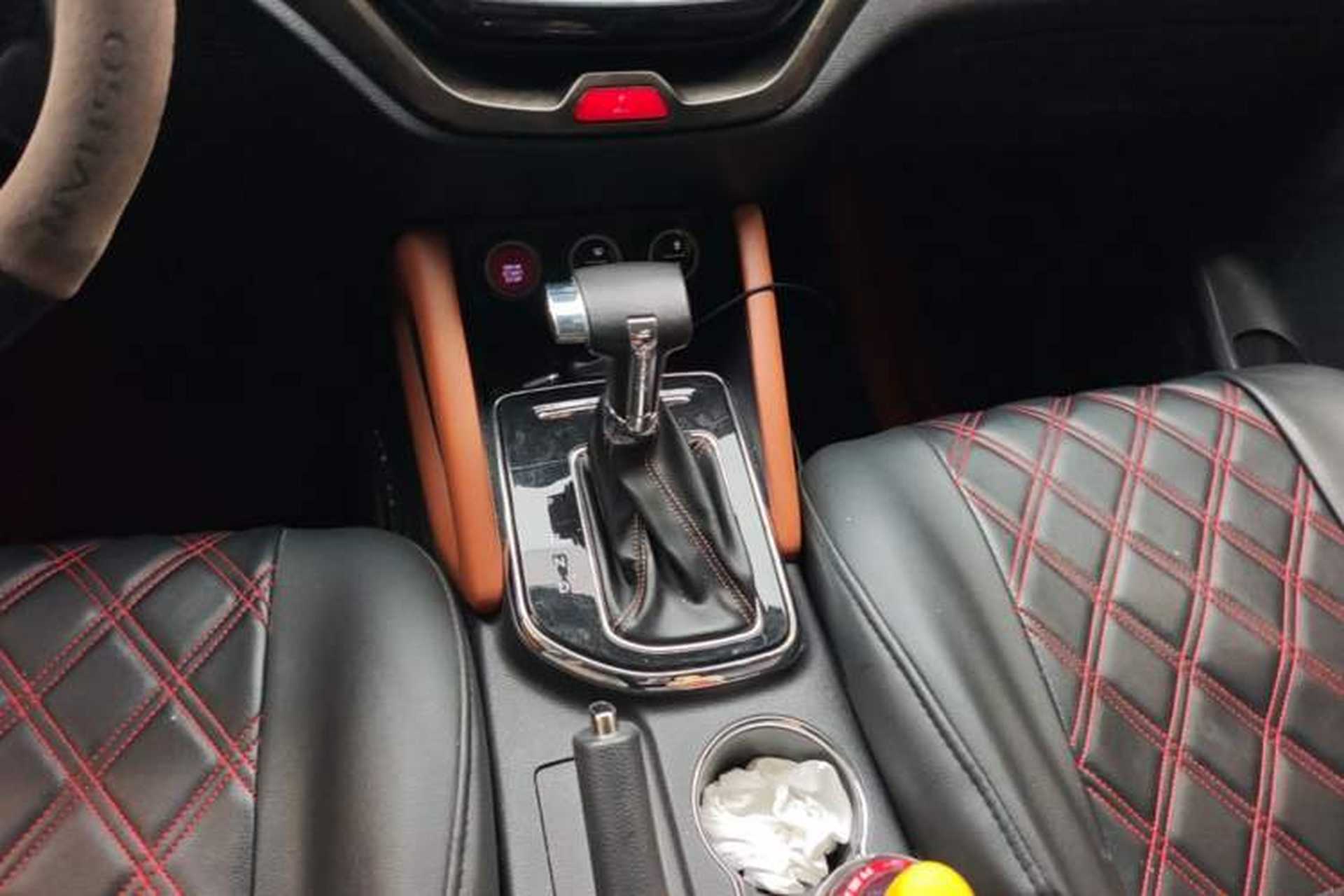 Used CHANGAN OSHAN CX70 2017 CX70T 1.5T Automatic Luxury Edition Gear Lever
