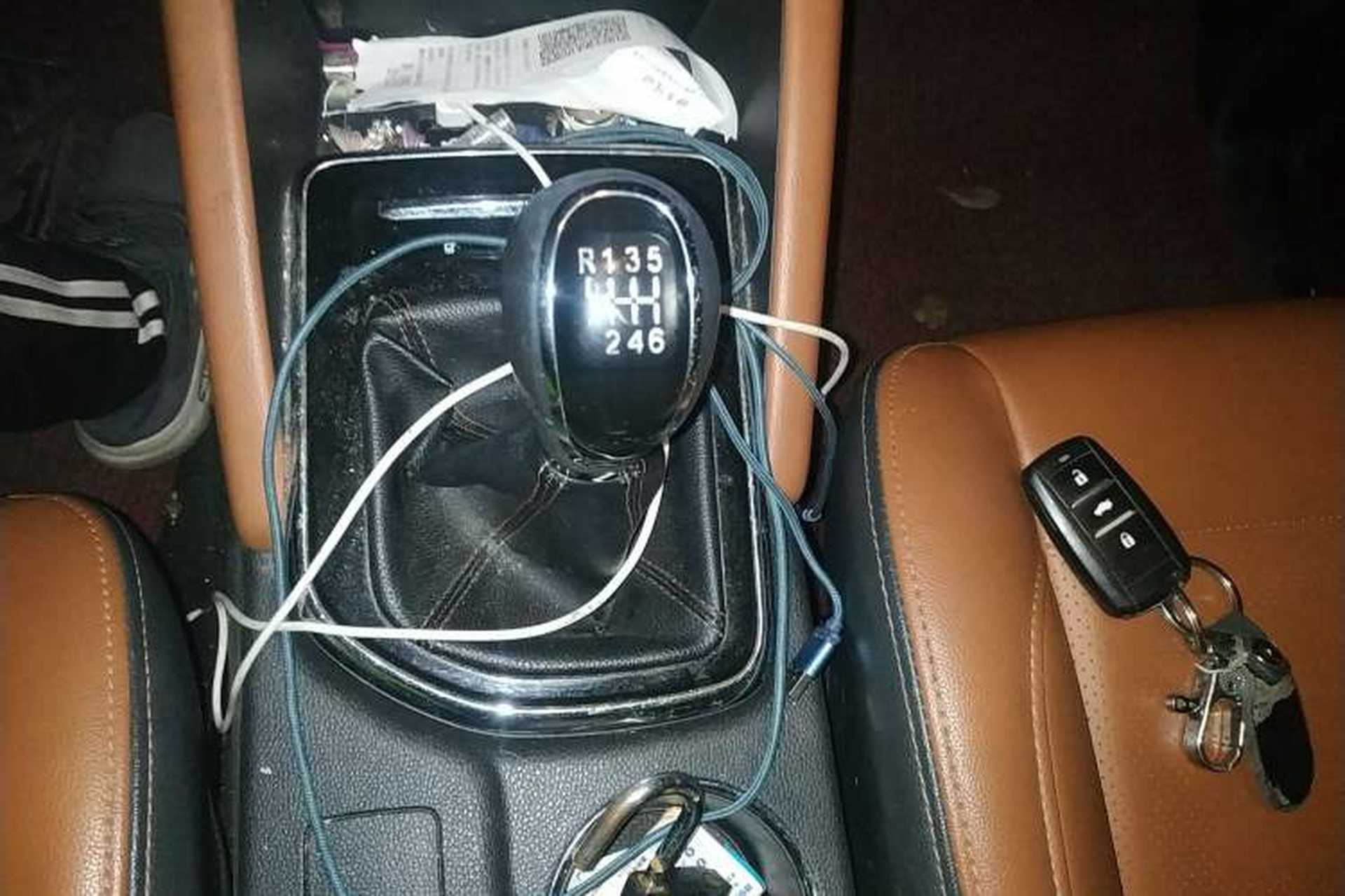 Used CHANGAN OSHAN CX70 2017 CX70T 1.5T Manual High-Performance Edition Gear Lever