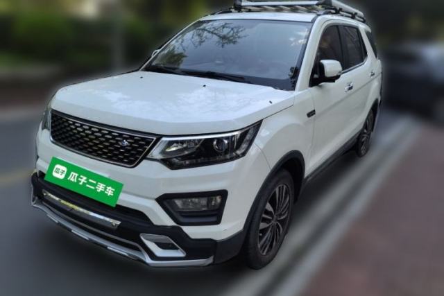 Używany CHANGAN OSHAN CX70 2017 CX70T 1.5T Manual High-Performance Edition