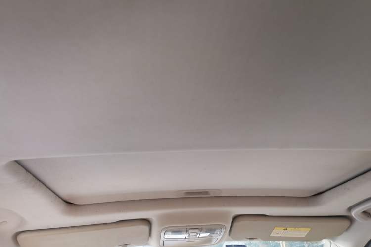 Used CHANGAN OSHAN CX70 2017 Facelifted CX70T 1.5T Manual High-Performance Edition Headliner