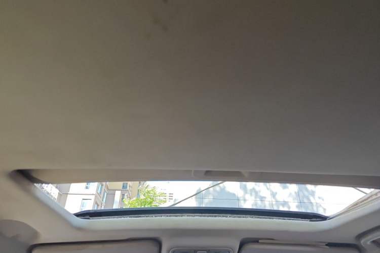 Used CHANGAN OSHAN CX70 2017 CX70T 1.5T Manual High-Performance Edition Headliner