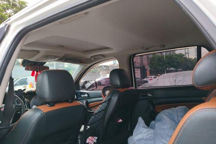 Used CHANGAN OSHAN CX70 2017 CX70T 1.5T Manual Zunqing Edition Headliner