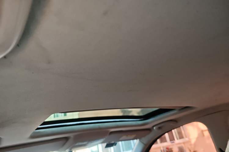 Used CHANGAN OSHAN CX70 2017 Facelifted CX70T 1.5T Manual High-Performance Edition Headliner