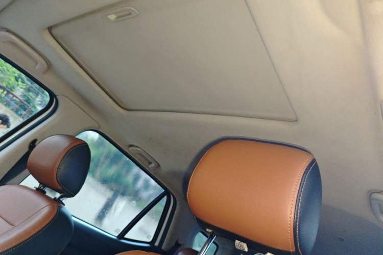 Used CHANGAN OSHAN CX70 2017 CX70T 1.5T Manual High-Performance Edition Headliner